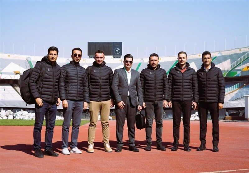 بازدید تیم داوری دربی ۱۰۳ از اتاق VAR ورزشگاه آزادی