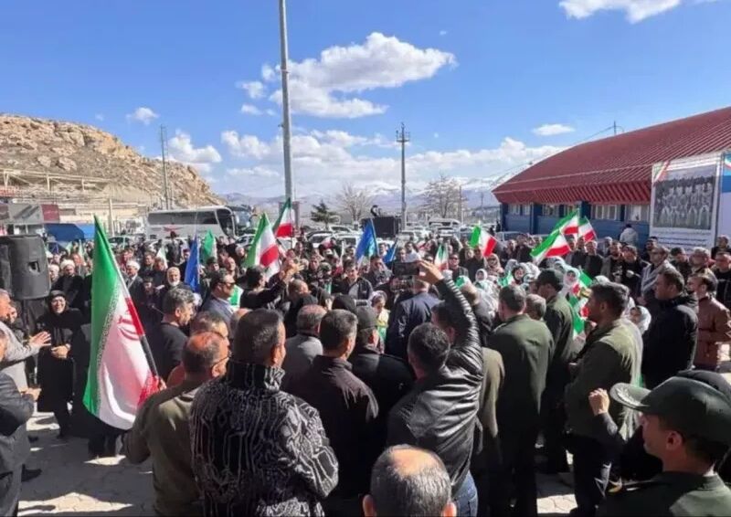 دختران فوتبالیست ایران به وطن بازگشتند/ عکس 