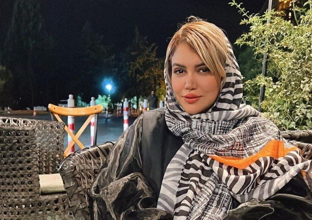 یادبود استقلال برای سالگرد درگذشت سارا طاووسی