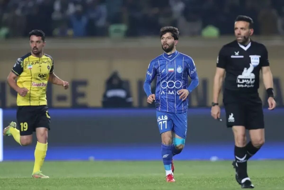 سپاهان- استقلال 3 هیچ نشد