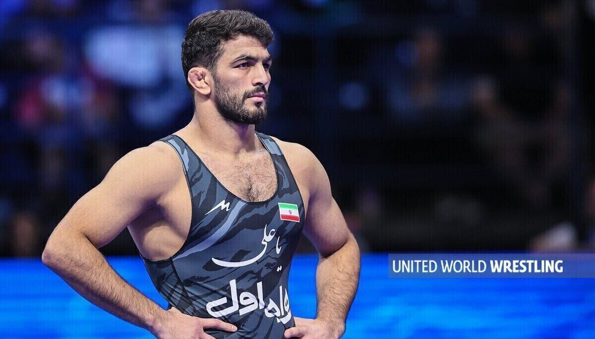 رونمایی از چهره همسر محجبه حسن یزدانی / سفر عاشقانه آقای کشتی گیر به مشهد مقدس