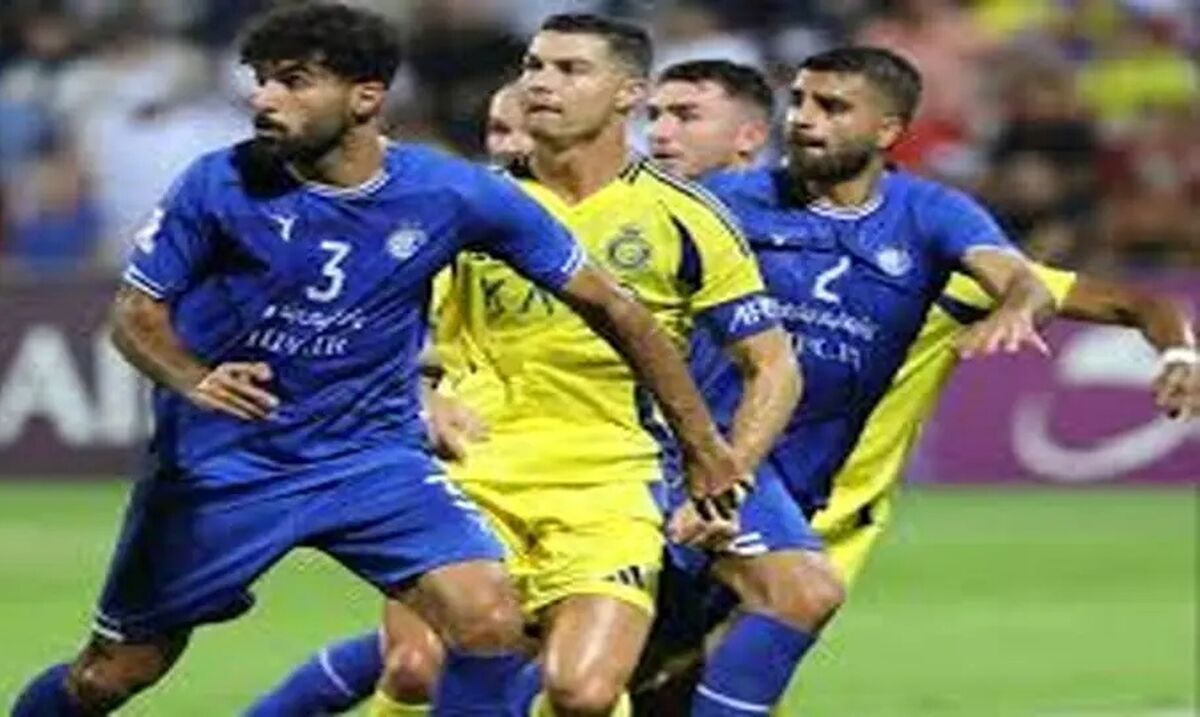 ببینید/ تیم النصر عربستان، با اتوبوس‌های «آرو»، وارد تهران شد